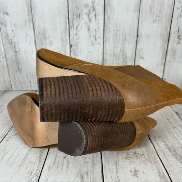 CROWN VINTAGE Magnolia Dark Natural Distressed Suede Elastic Ankle Boot 10 - Picture 4 of 11